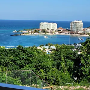 secluded-studiosky-castles-columbus-heights-ocho-rios.greaterantilleshotels.net/